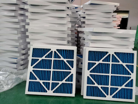 وسائط فلتر الهواء الأساسي HVAC G3 G4 الصناعية المغلفة
